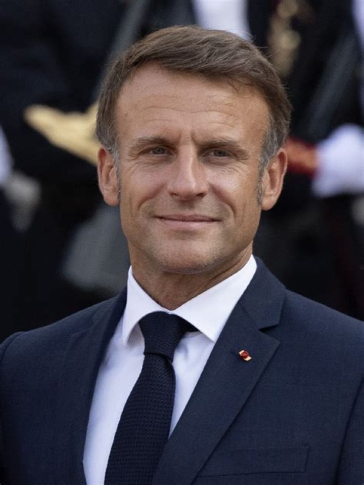 Unveiling Emmanuel Macron's Height In Centimeters